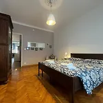 Casa Dante Vicino Metropolitana